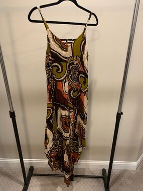Spiral-Print Sleeveless Maxi jumpsuit in Olive and Brown